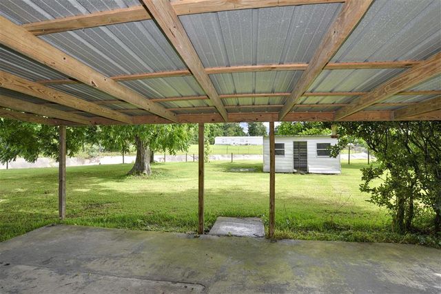 2401 Mary Ann Drive, Sulphur, LA 70663