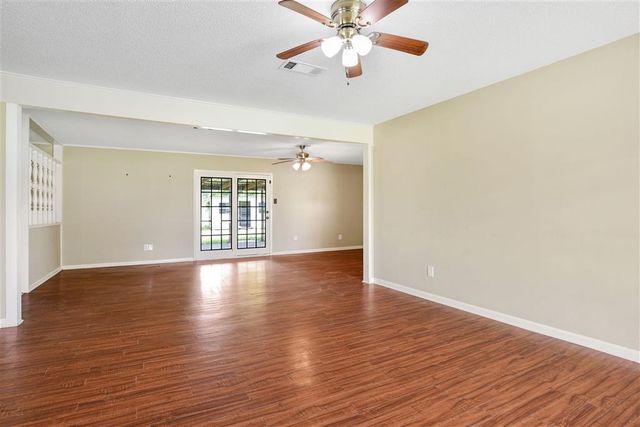 2401 Mary Ann Drive, Sulphur, LA 70663