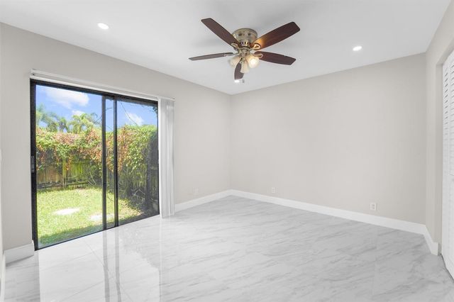22207 Alyssum Way, Boca Raton, FL 33433