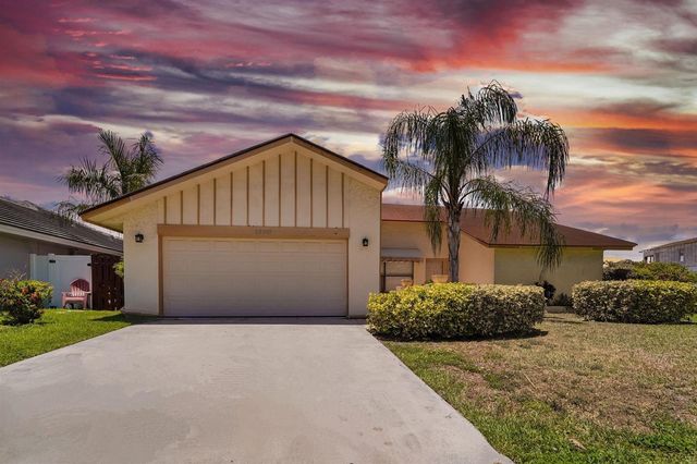 22207 Alyssum Way, Boca Raton, FL 33433