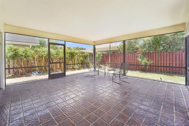 22207 Alyssum Way, Boca Raton, FL 33433
