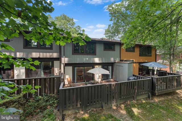 2235 WHEELWRIGHT CT, Reston, VA 20191