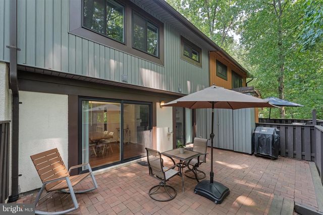 2235 WHEELWRIGHT CT, Reston, VA 20191