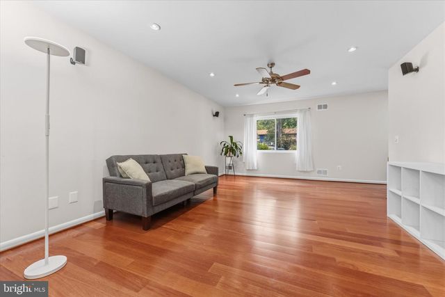 2235 WHEELWRIGHT CT, Reston, VA 20191