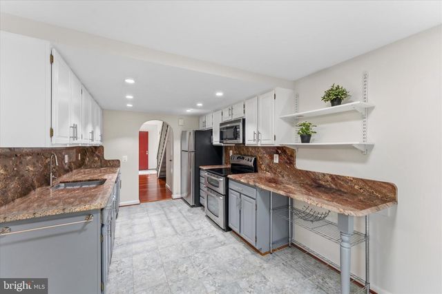 2235 WHEELWRIGHT CT, Reston, VA 20191