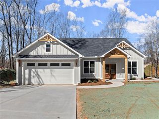 3635 Cagle Road, Gainesville, GA 30501