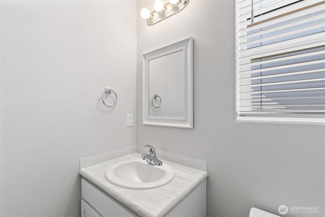 1275 Theo Way, Rock Island, WA 98850