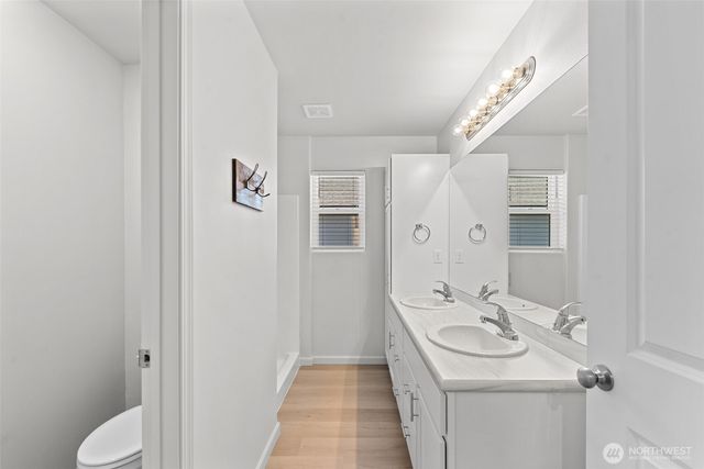 1275 Theo Way, Rock Island, WA 98850