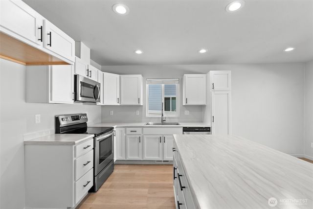 1275 Theo Way, Rock Island, WA 98850