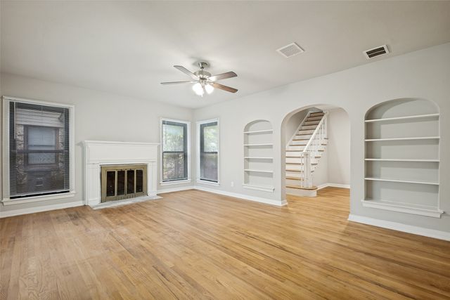 1835 Norfolk Avenue, Dallas, TX 75203