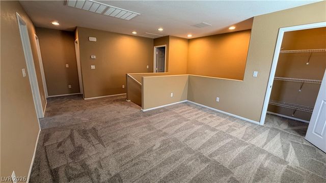 7040 Tidelands Park Court, Las Vegas, NV 89166