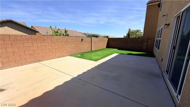 7040 Tidelands Park Court, Las Vegas, NV 89166