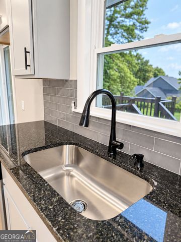 631 W Hightower Trail, Social Circle, GA 30025