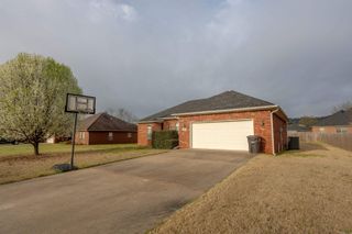 107 Salmon Lane, Russellville, AR 72802