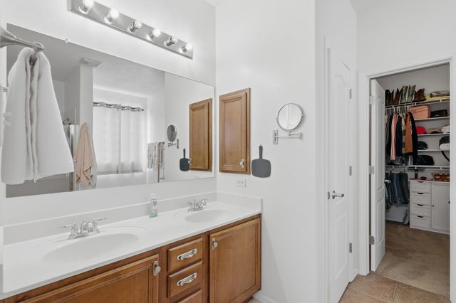 3171 Wagon Wheel Street SW, Los Lunas, NM 87031