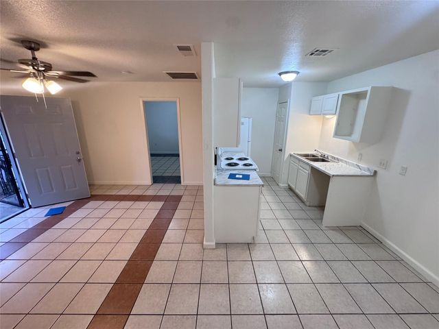 8207 Sam Rayburn DR, Austin, TX 78753