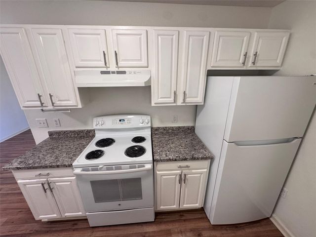 8207 Sam Rayburn DR, Austin, TX 78753