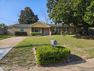2130 Driftwood Drive, Biloxi, MS 39531