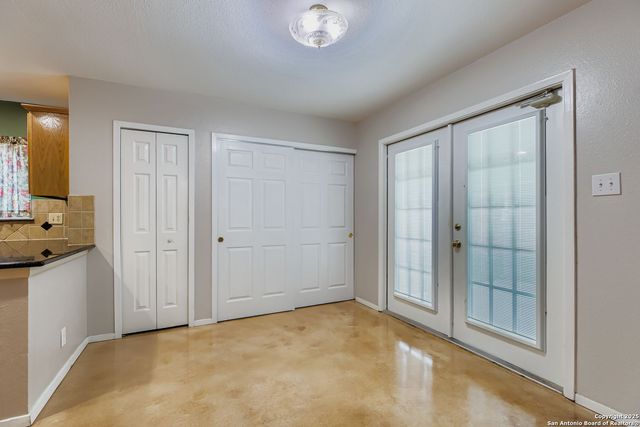 10439 Canyon, San Antonio, TX 78245