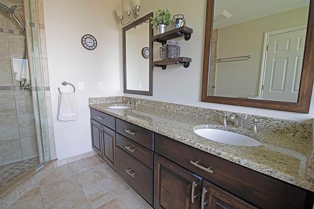 53579 Meadow Creek Drive, New Baltimore, MI 48047