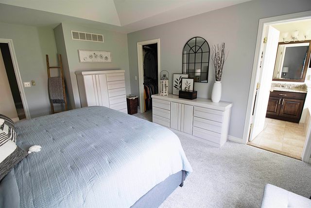 53579 Meadow Creek Drive, New Baltimore, MI 48047