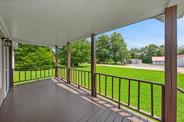 234 Howell Hill Rd, Fayetteville, TN 37334