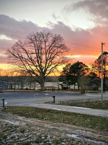 234 Howell Hill Rd, Fayetteville, TN 37334