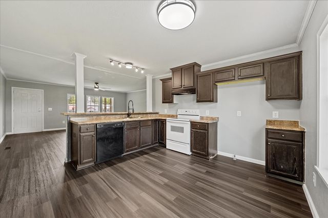 234 Howell Hill Rd, Fayetteville, TN 37334