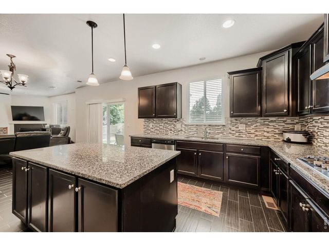 1507 Jackson Ct, Longmont, CO 80501