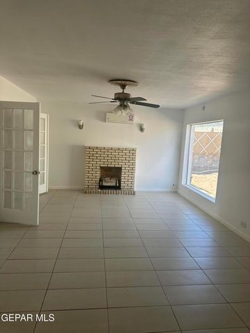 5119 GARRY OWEN Road, El Paso, TX 79903