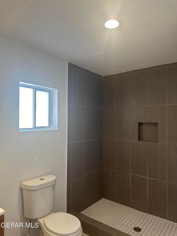 5119 GARRY OWEN Road, El Paso, TX 79903