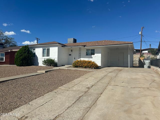 5119 GARRY OWEN Road, El Paso, TX 79903