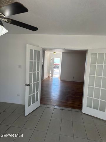 5119 GARRY OWEN Road, El Paso, TX 79903