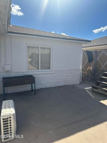 5119 GARRY OWEN Road, El Paso, TX 79903