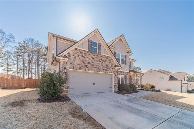 2109 Sycamore Lane, Loganville, GA 30052