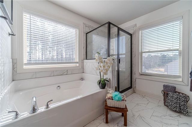 2109 Sycamore Lane, Loganville, GA 30052