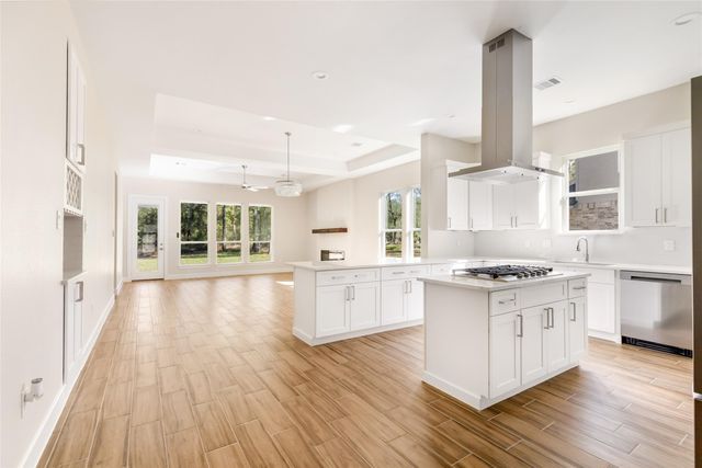 1118 Neros Palace, New Caney, TX 77357