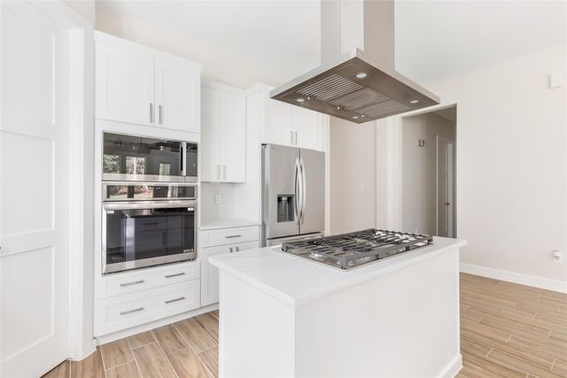 1118 Neros Palace, New Caney, TX 77357