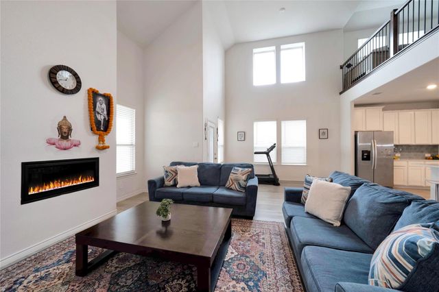 10332 Fall Brook Drive, Aubrey, TX 76227