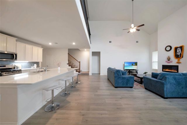 10332 Fall Brook Drive, Aubrey, TX 76227