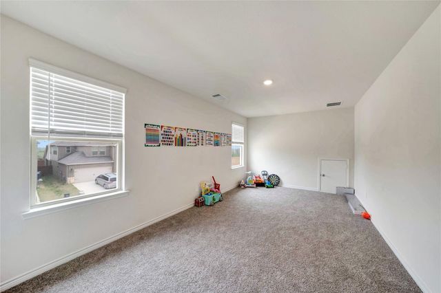 10332 Fall Brook Drive, Aubrey, TX 76227