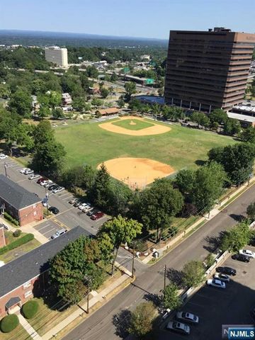 2000 Linwood Avenue 23N, Fort Lee, NJ 07024