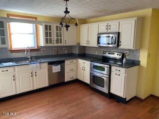 327 South Johnson Drive, Pennington Gap, VA 24277