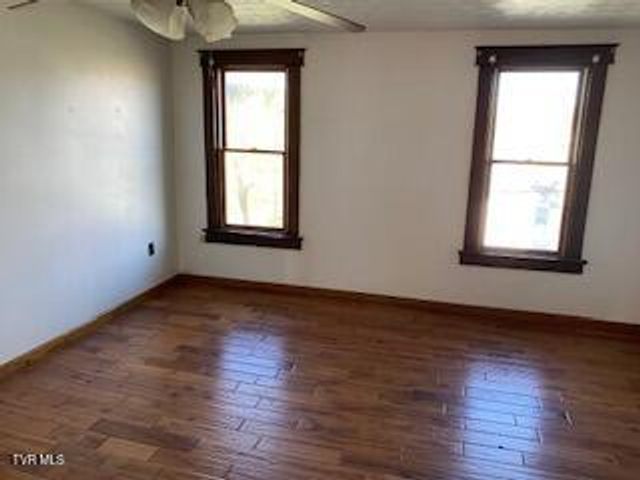 327 South Johnson Drive, Pennington Gap, VA 24277