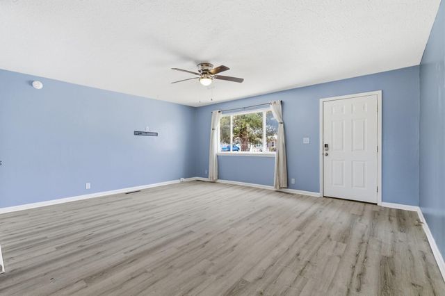 1104 S Bruce Avenue, Springfield, MO 65804