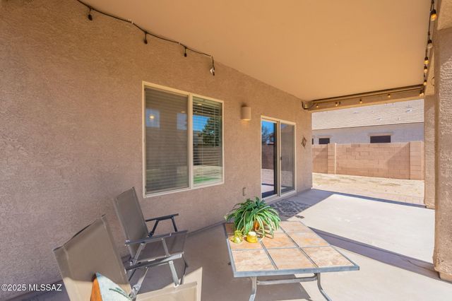 11057 W Cardium Lane, Marana, AZ 85658