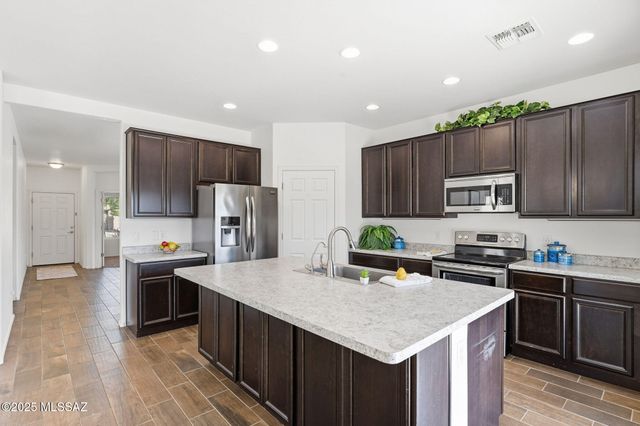 11057 W Cardium Lane, Marana, AZ 85658