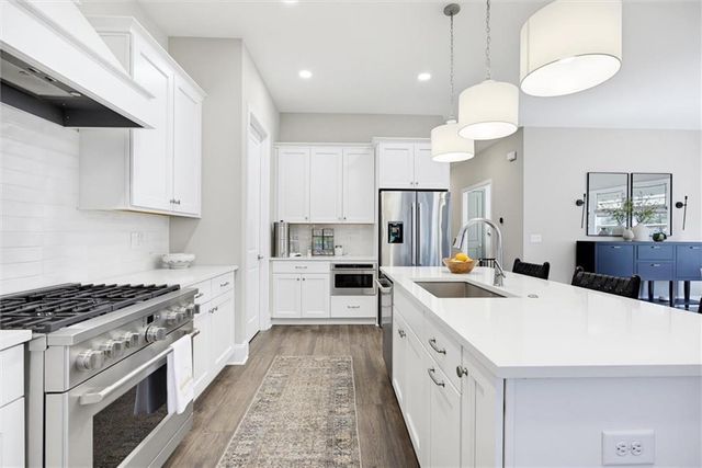127 Spaulding Lane, Woodstock, GA 30188