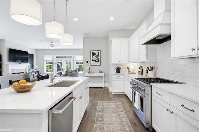 127 Spaulding Lane, Woodstock, GA 30188