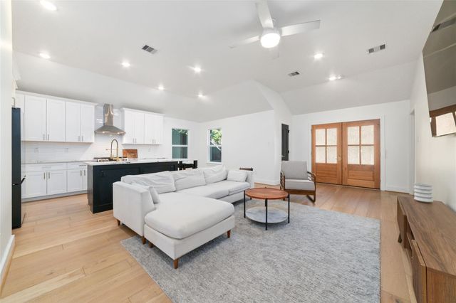 317 Kelley Street, Houston, TX 77009